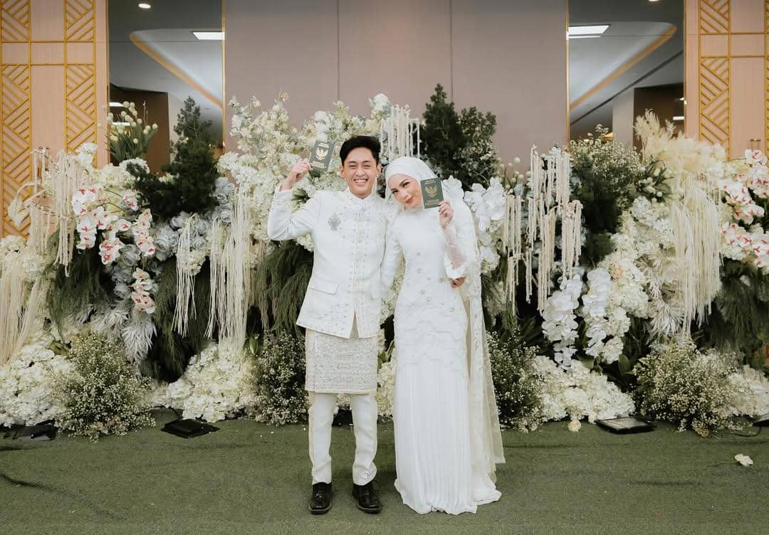 pernikahan Fahmi Nur dan Resti Indah