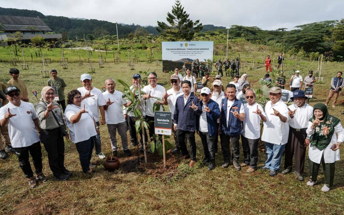 Gambar WhatsApp 2025-12-08 pukul 14.12.20_8d09ef34.jpg