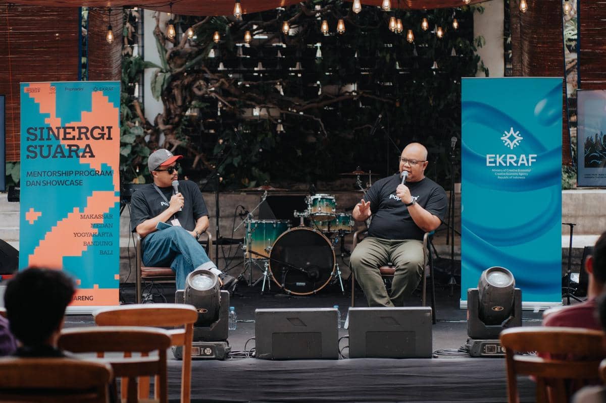 02 Medan - Mentorship Mad Haus.JPG