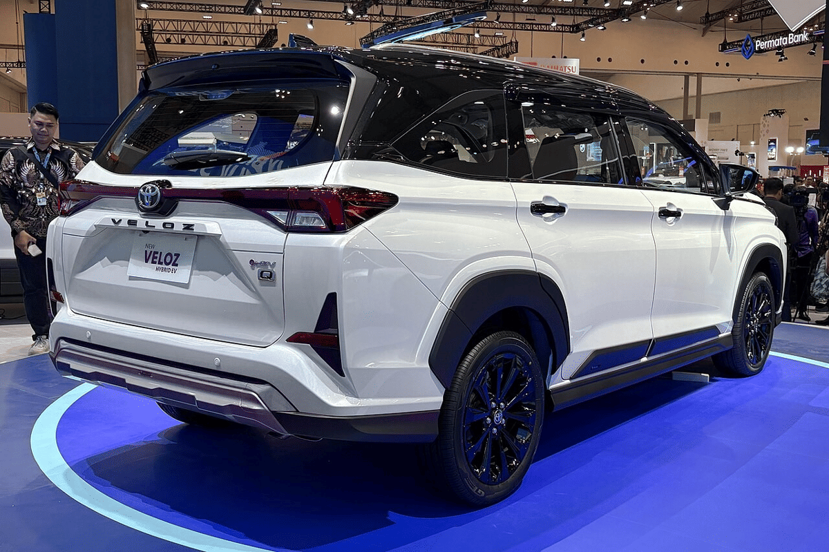 Spesifikasi Toyota Veriz Hybrid 2025