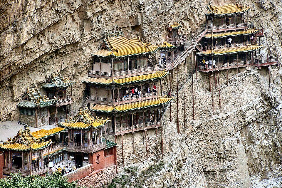potret Hanging Temple