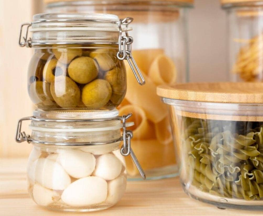 ilustrasi wadah kaca