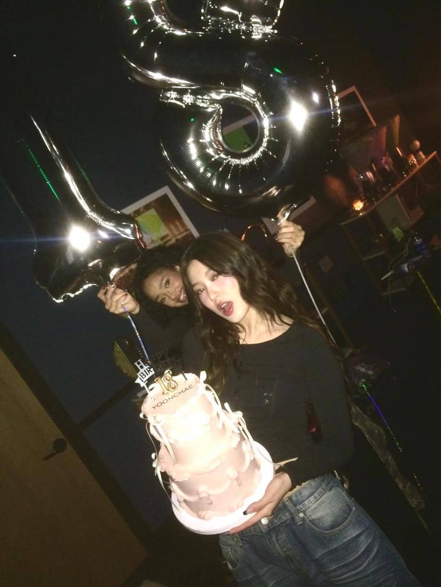 potret ulang tahun Yoonchae KATSEYE