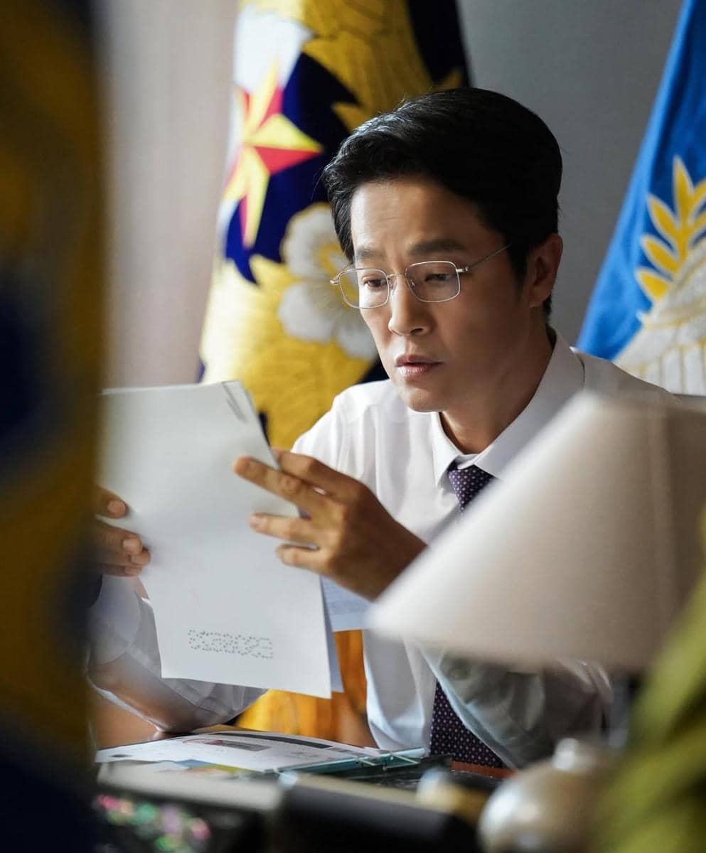 Jo Han Chul di Heroes Next Door