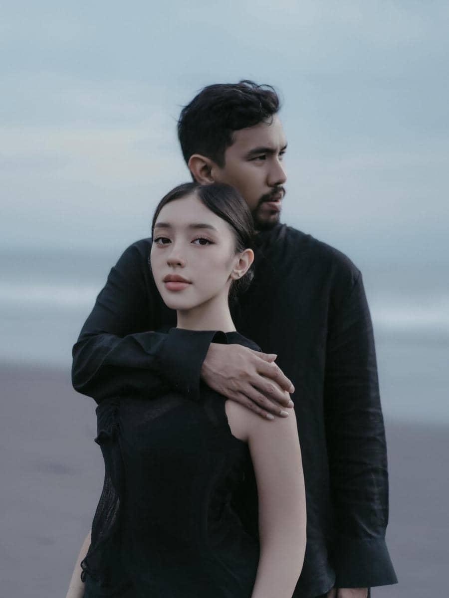 Prewedding Amanda Zahra dan Adli (instagram.com/aamandazahra)