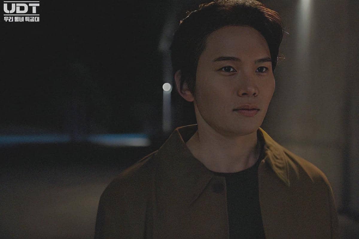 cuplikan rama Heroes Next Door