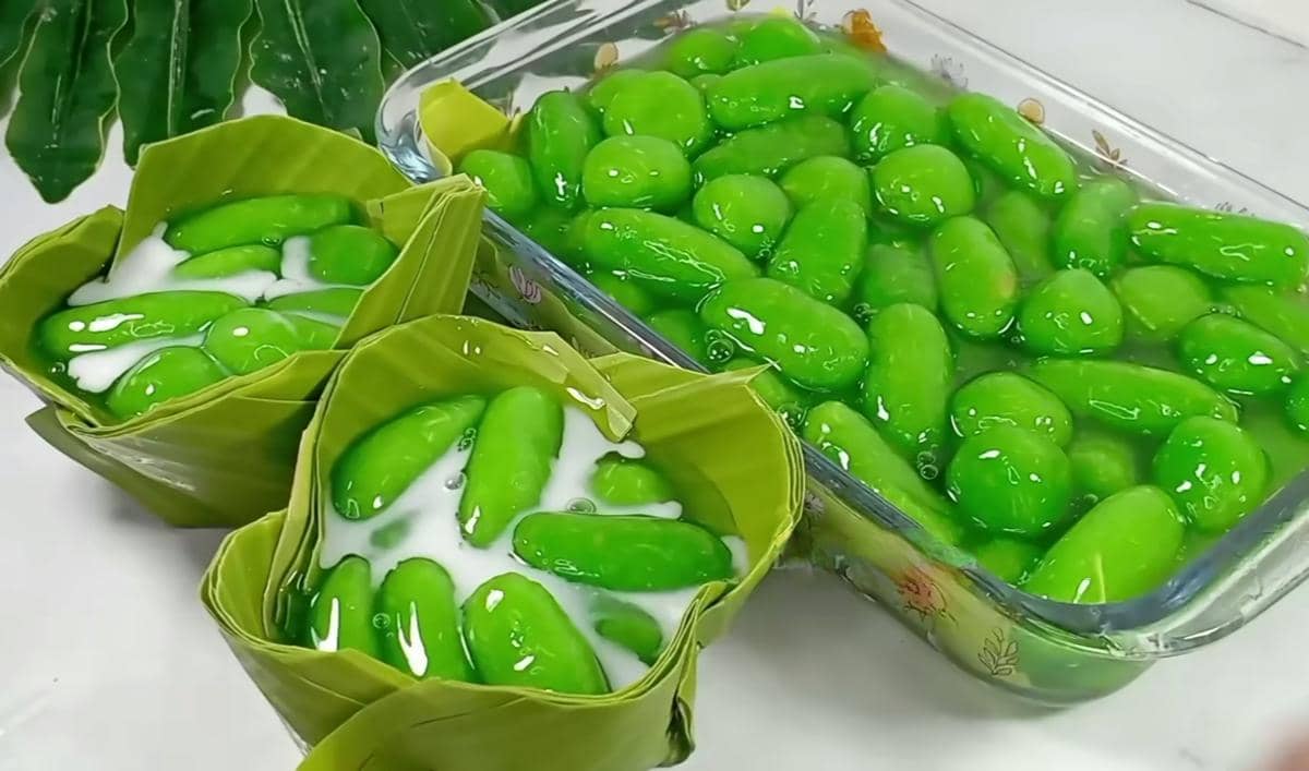 candil singkong pandan kuah santan 