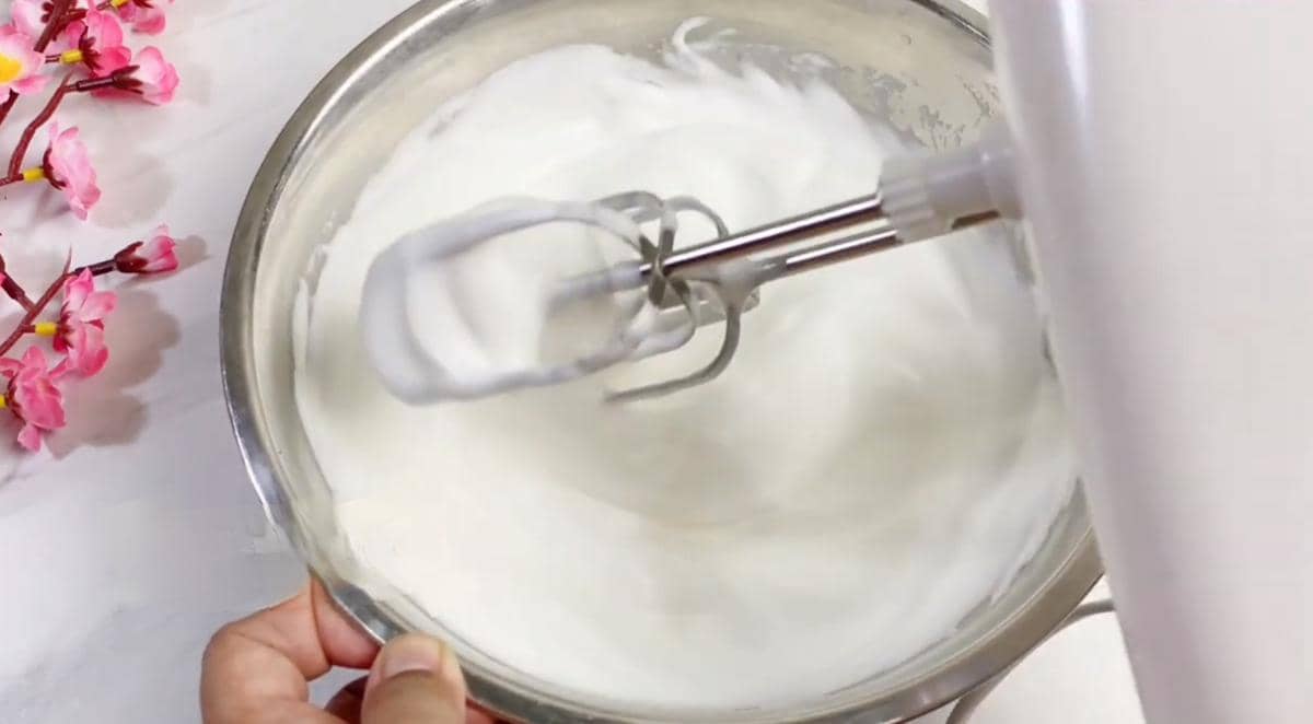 ilustrasi membuat adonan