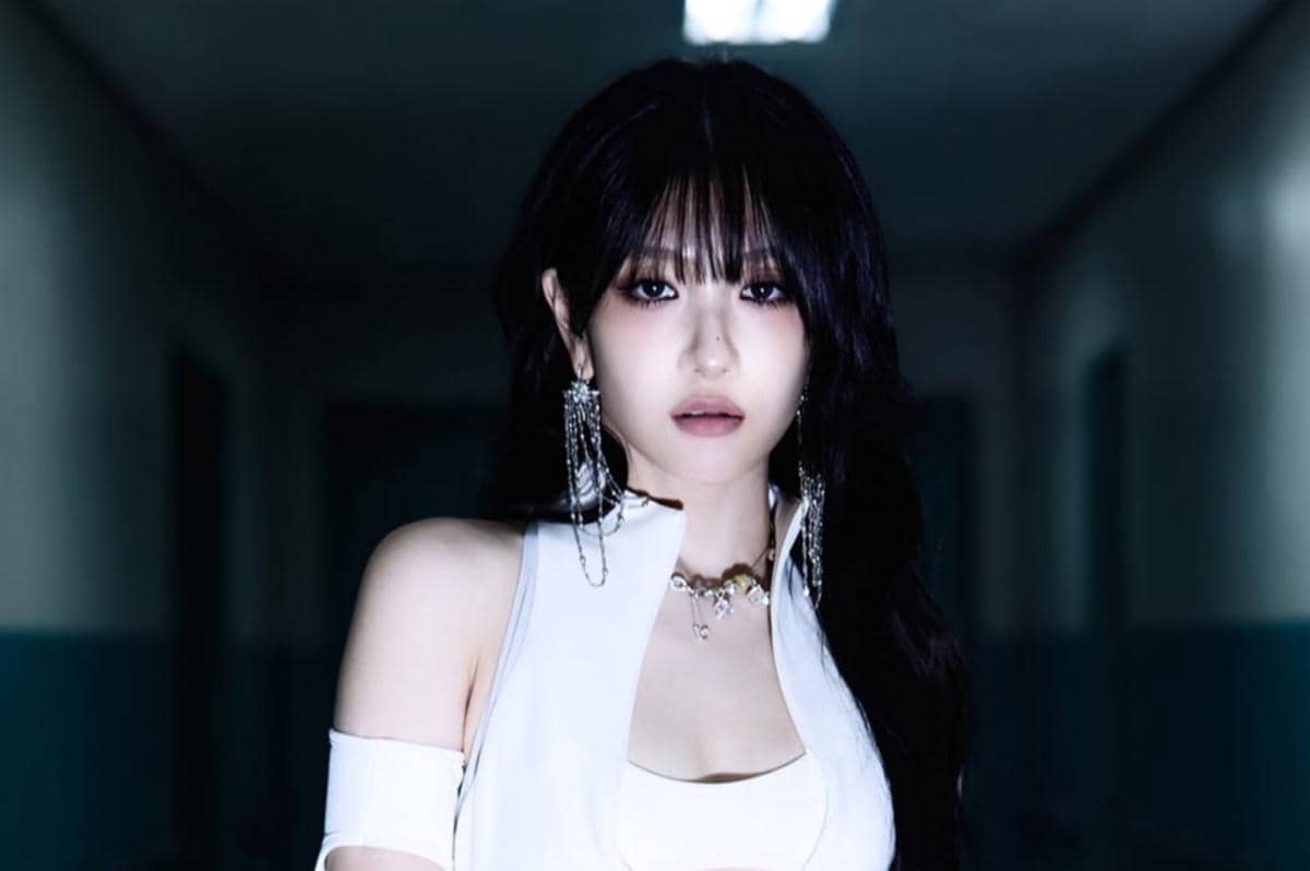 Potret Seoyeon eks fromis_9