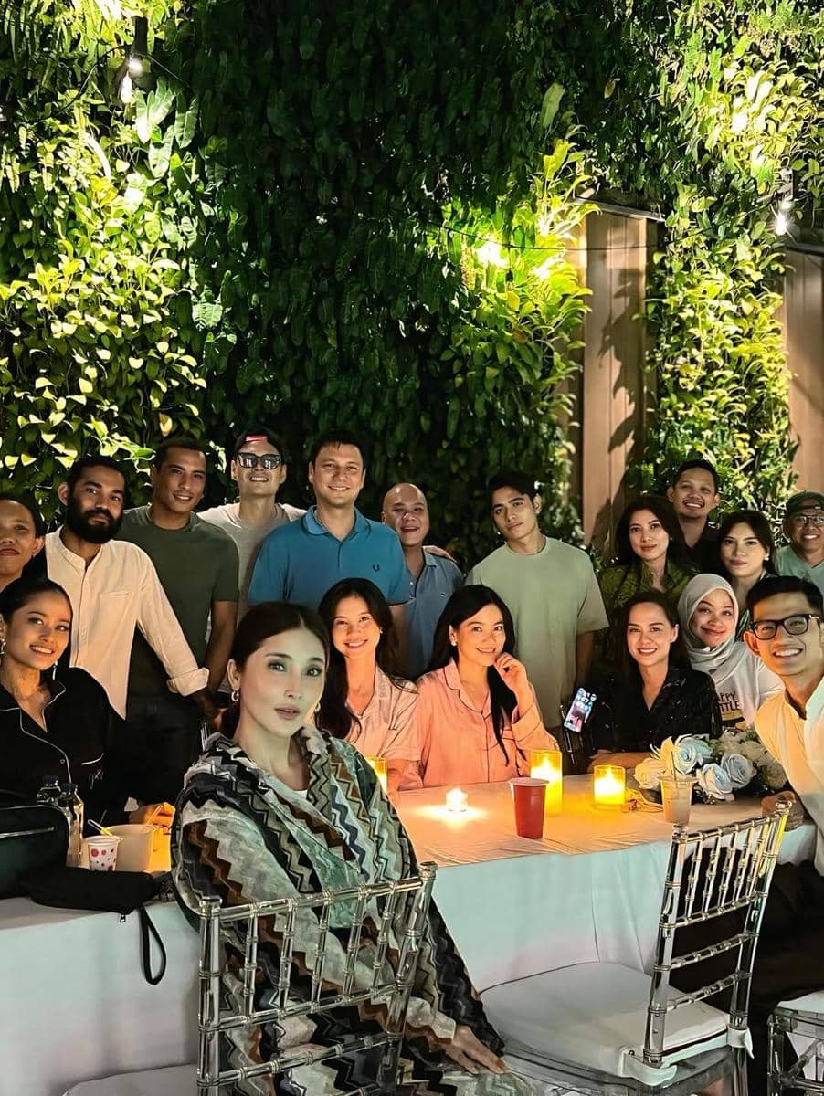 Potret perayaan ulang tahun Titi Kamal