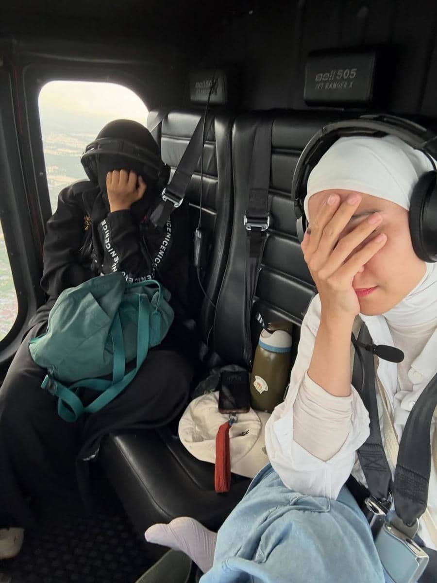 Zaskia Adya Mecca salurkan bantuan ke Kota Takengon.