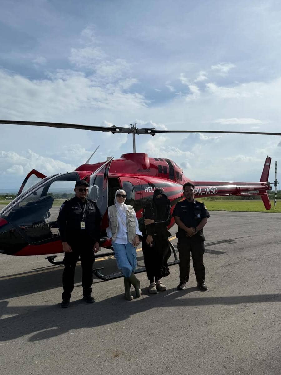 Zaskia Adya Mecca salurkan bantuan ke Kota Takengon.