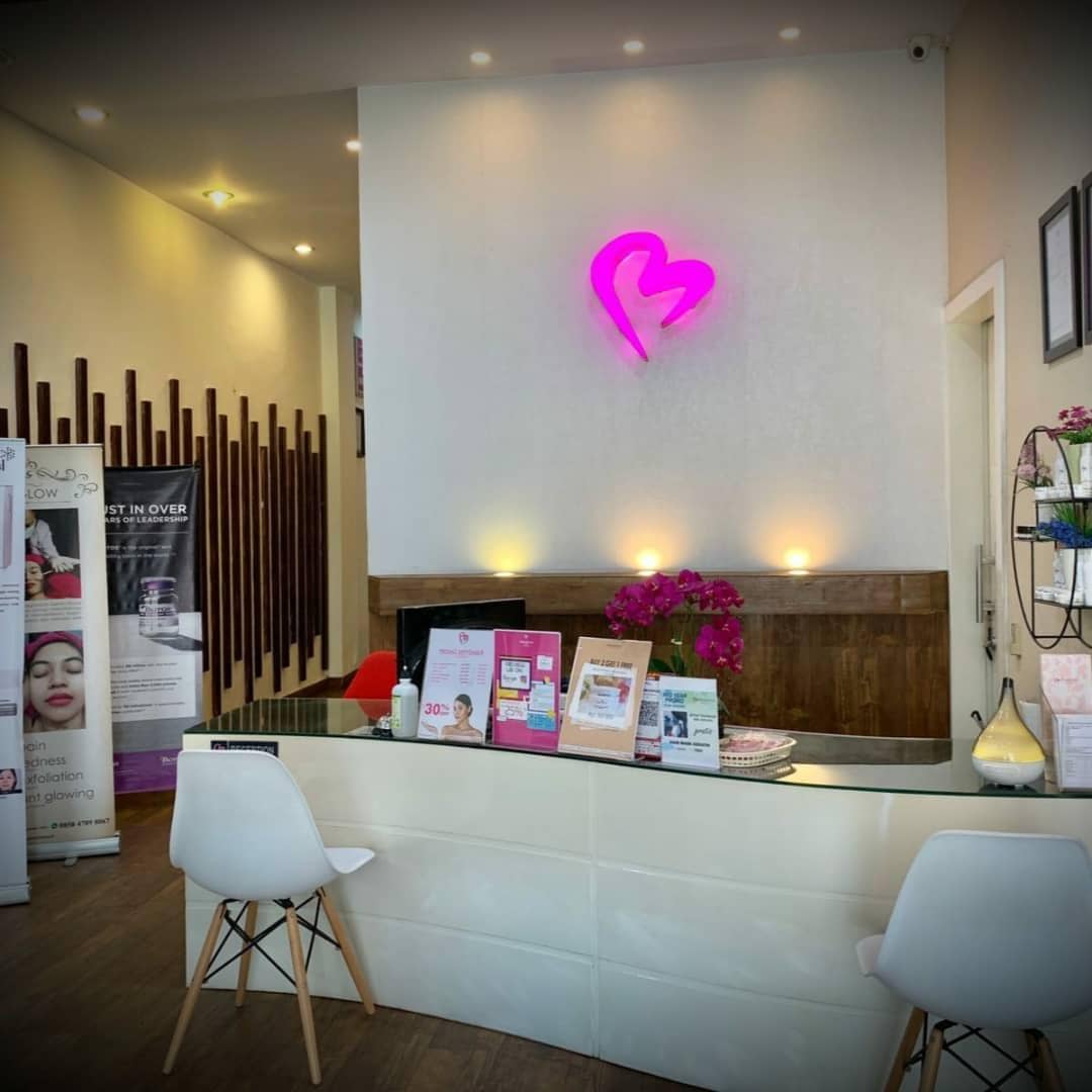suasana di Belladonna Aesthetic Center (instagram.com/belladonnaaesthetic)