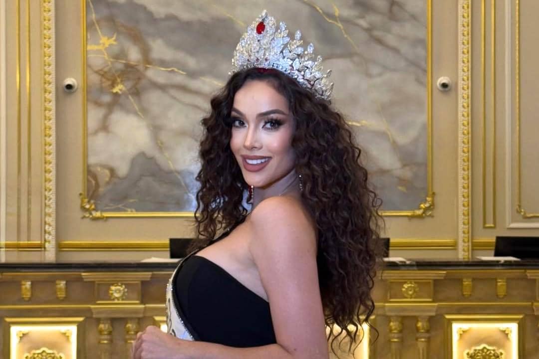 potret Francia Cortes, Miss Charm Meksiko 2025