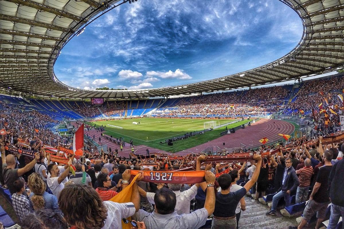 AS Roma bermain di Stadio Olimpico
