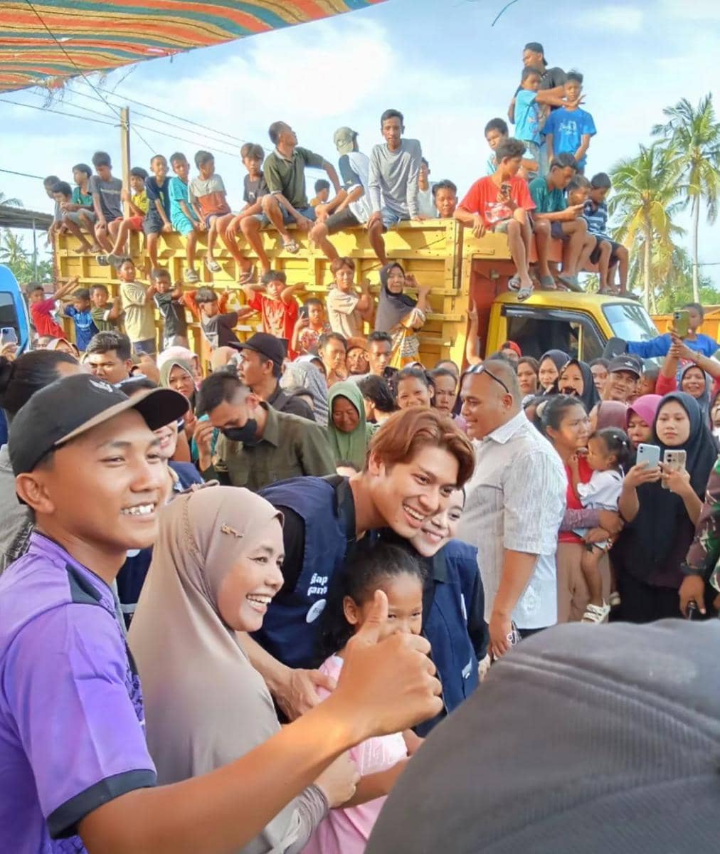 Artis bantu korban bencana banjir