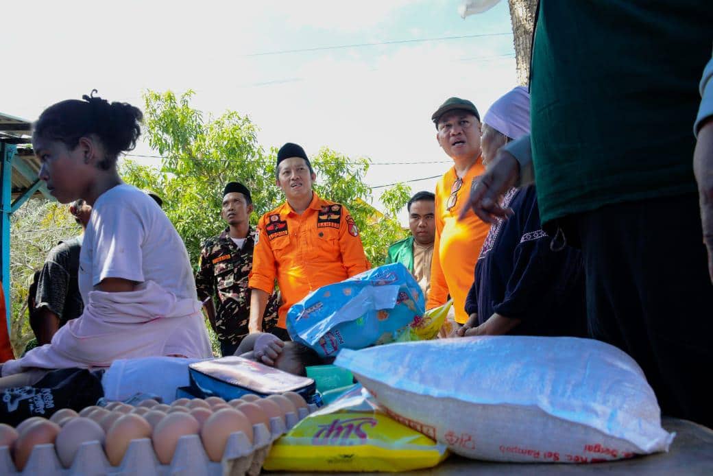 Gerakan Pemuda (GP) Ansor menyalurkan bantuan untuk korban bencana di tiga provinsi, Aceh, Sumatra Utara (Sumut), dan Sumatra Barat (Sumbar) (dok. GP Ansor)