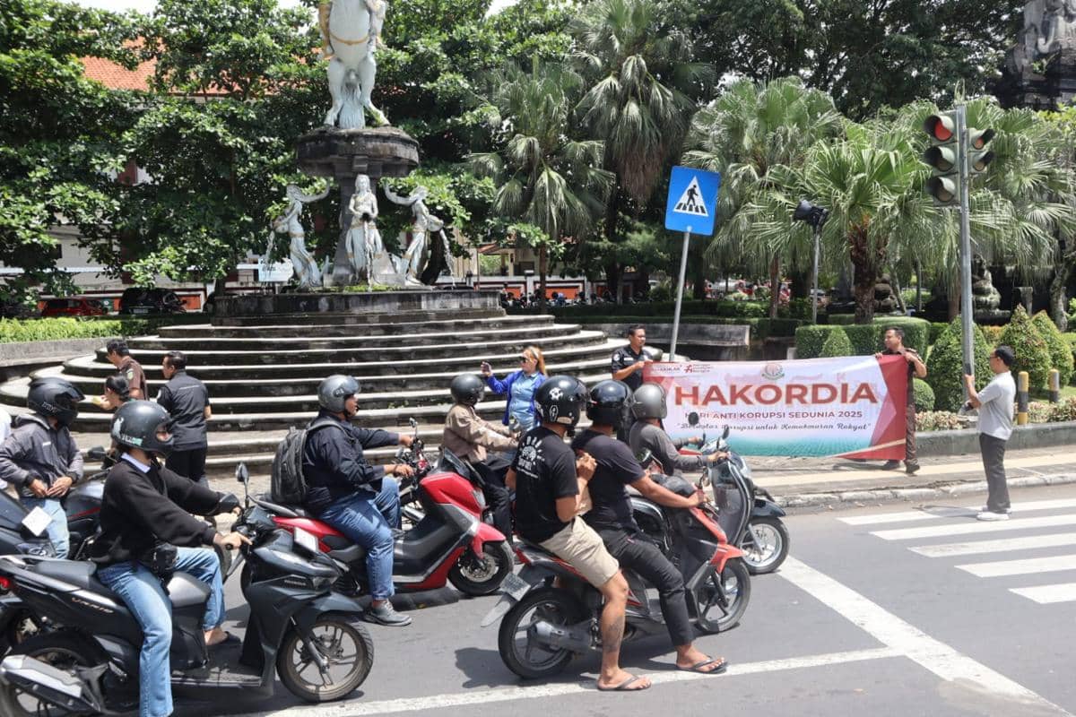 Peringatan Hari Anti Korupsi Sedunia (HAKORDIA) di Kabupaten Jembrana, Selasa (9/12/2025).