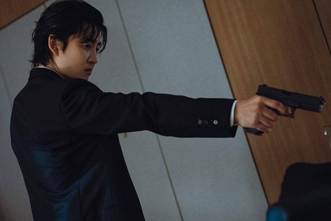 still cuts drama Heroes Next Door