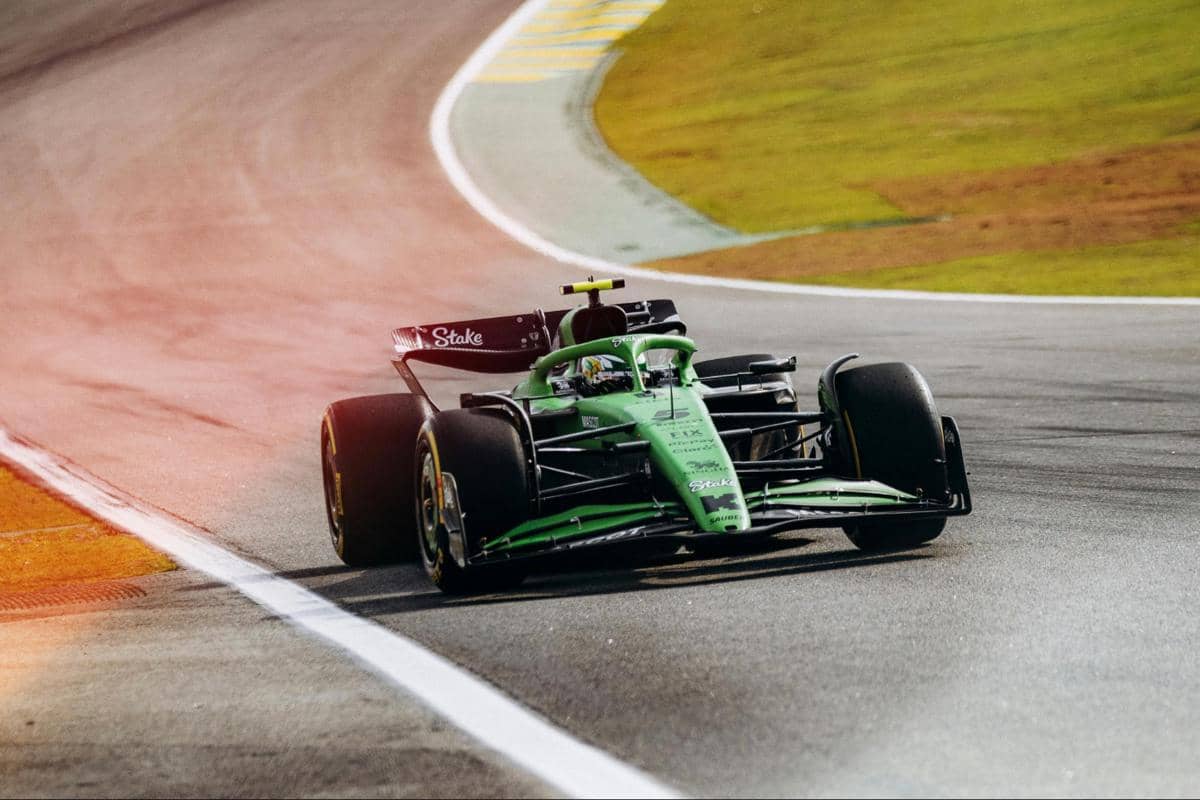 Mobil F1 Kick Sauber di Sirkuit Interlagos, Brasil