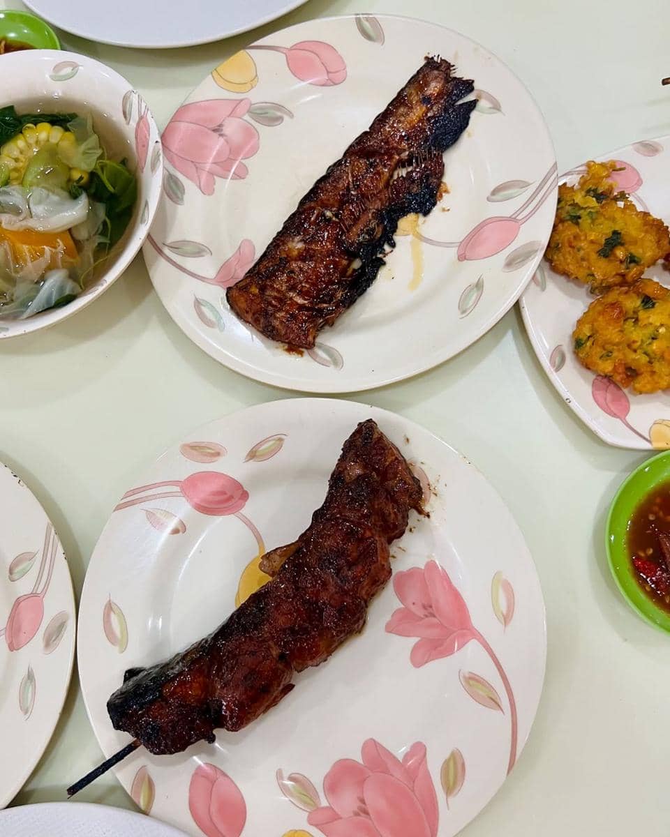 Yuki Kato liburan di Kota Banjarmasin.