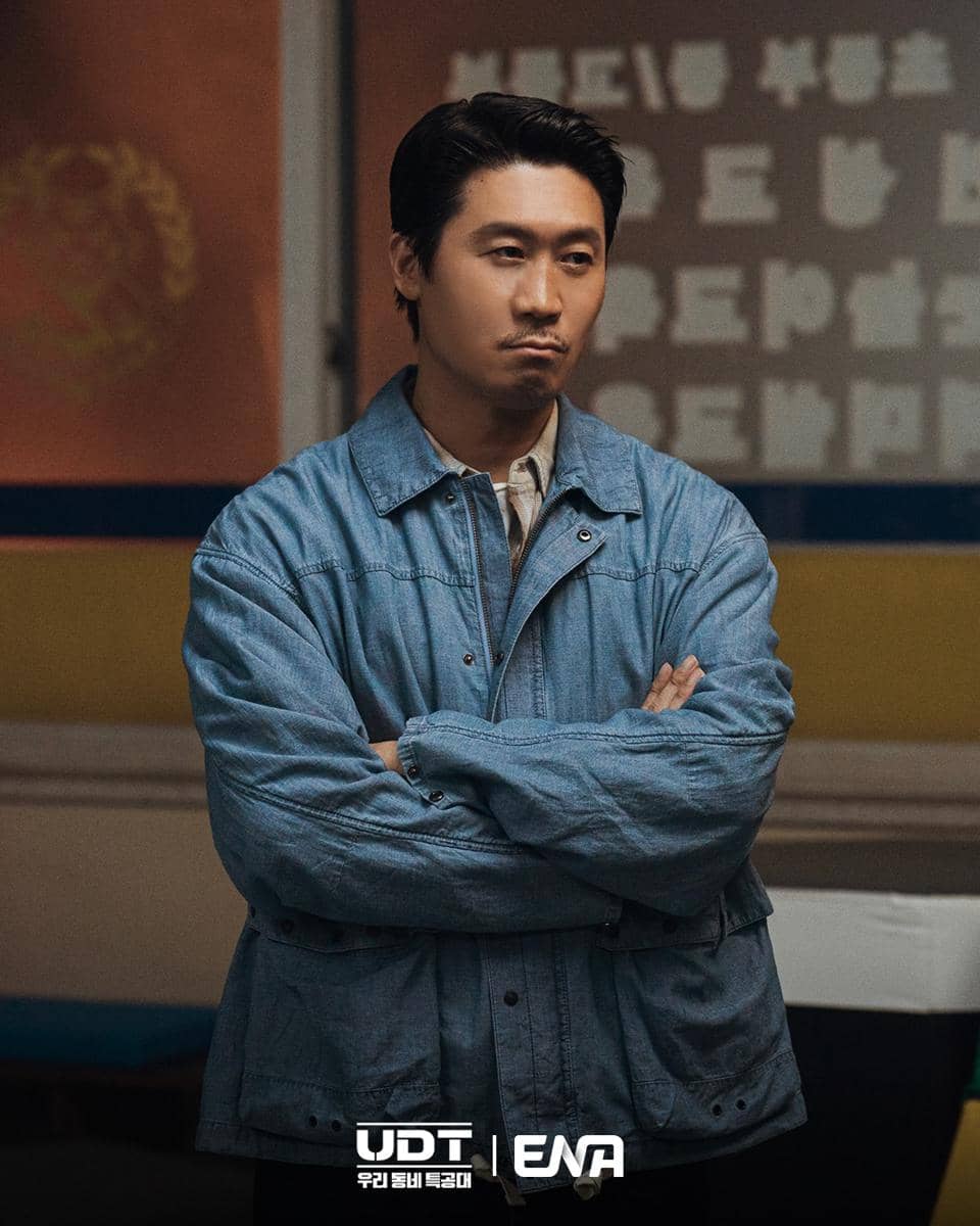 cuplikan drama Heroes Next Door