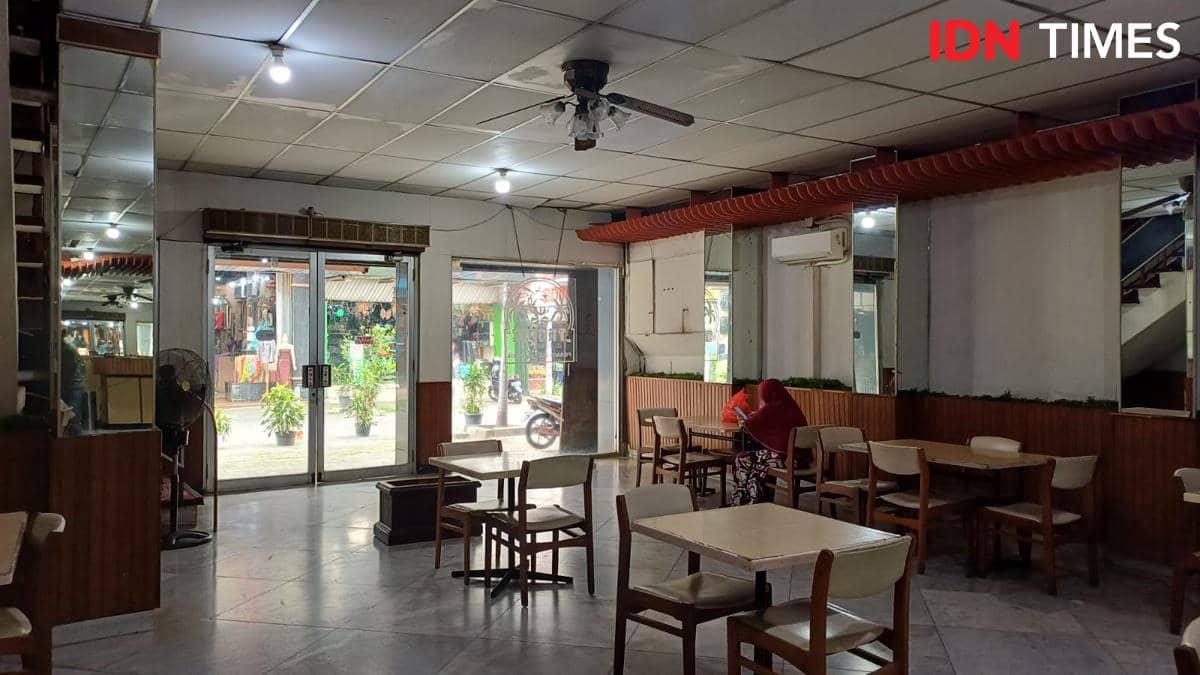 Potret Tropic, Pasar Baru, Jakarta Pusat