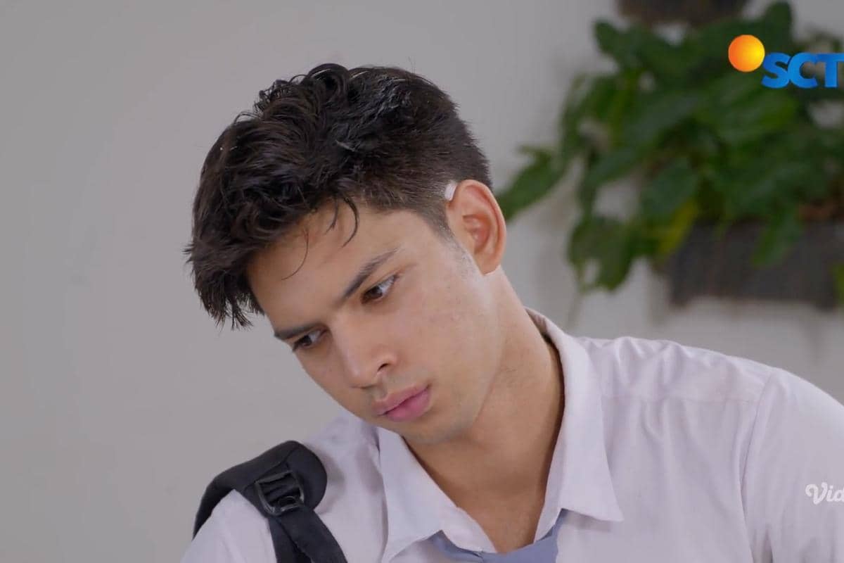 Potongan rambut baru Arya Mohan di sinetron Asmara Gen Z