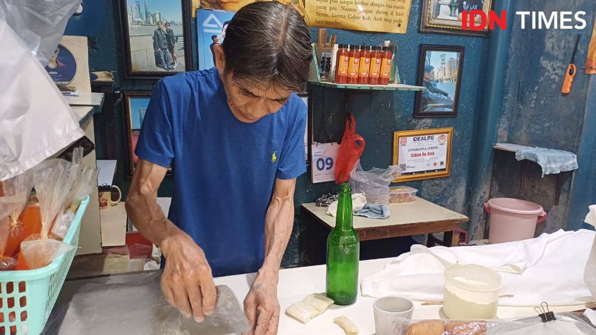 Potret Cakue Ko Atek, Gang Kelinci, Pasar Baru, Jakarta Pusat