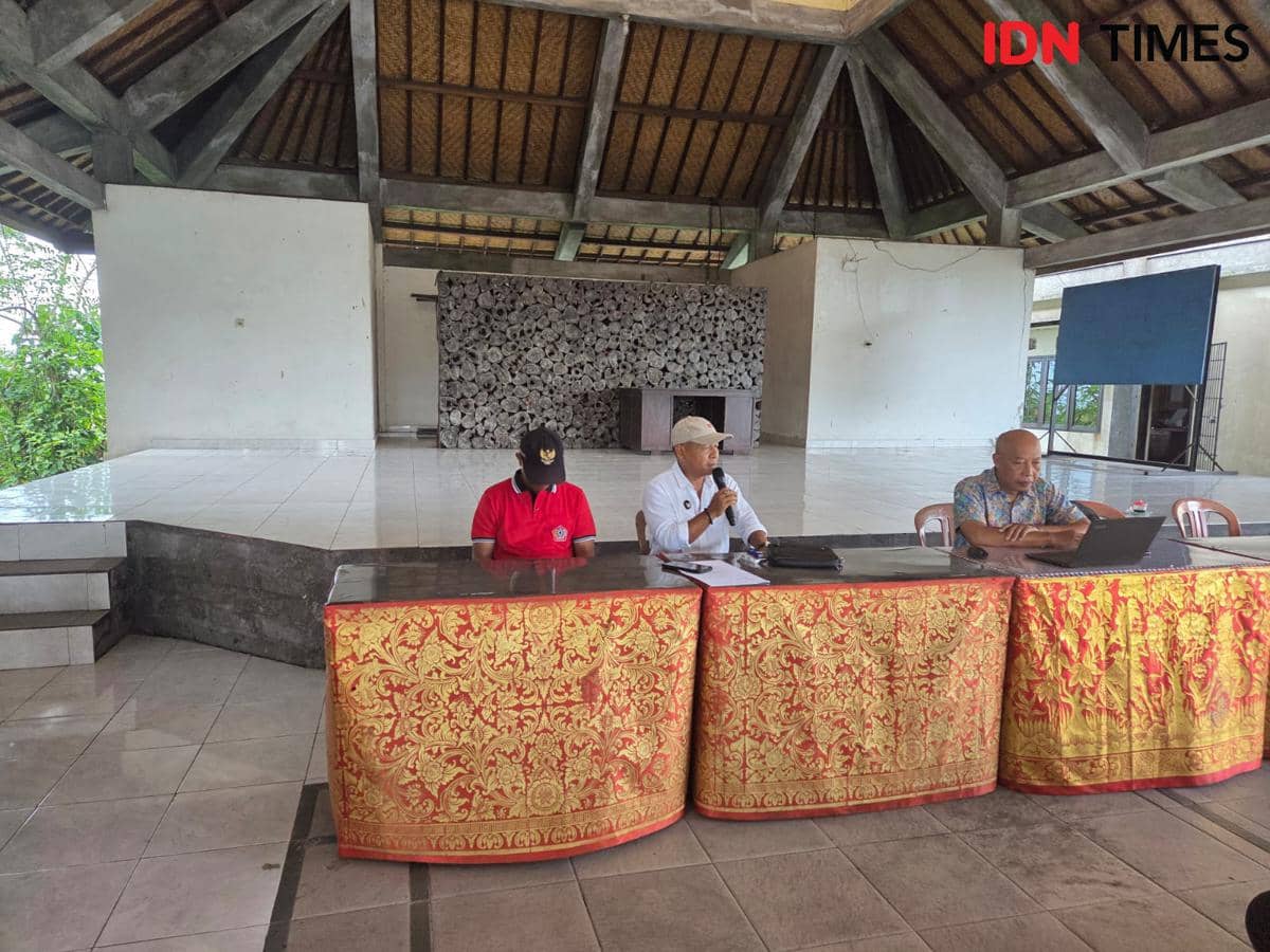 Forum Perbekel Terdampak Tol Gilimanuk–Mengwi bersama masyarakat menggelar pertemuan dengan Pejabat Pembuat Komitmen (PPK).