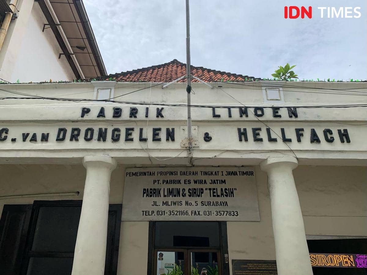 Potret Pabrik Siropen di Kota Lama Surabaya