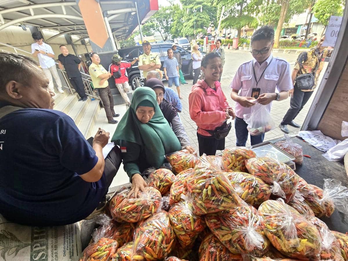 operasi pasar, cabai rawit, cabai merah, tpid jateng