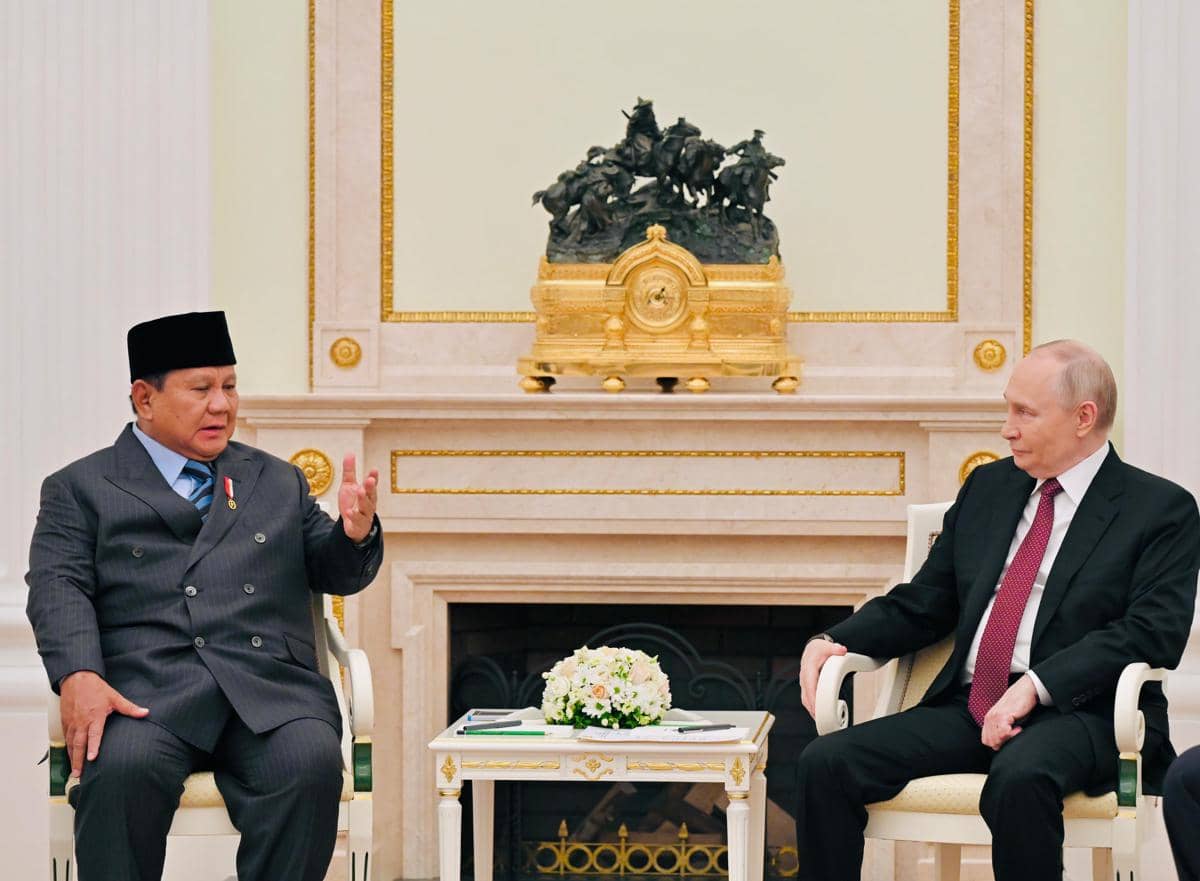 Presiden Rusia, Vladimir Putin bertemu dengan Presiden Prabowo Subianto di Istana Kremil, Rabu (10/12/2025) (dok. Sekretariat Presiden)