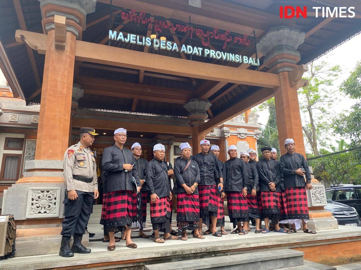 Puluhan Warga Desa Adat Banyuasri Datangi MDA Bali, Suarakan 2 Tuntutan