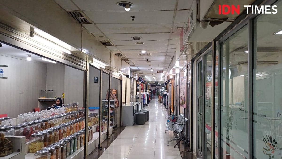 Potret Pasar Metro Atom, Jakarta Pusat