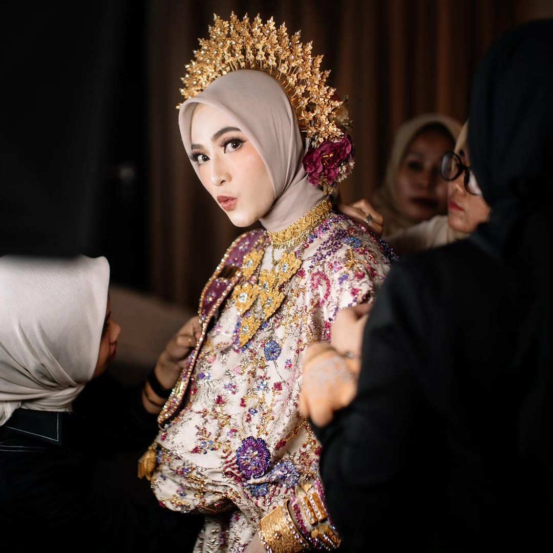 potret makeup pernikahan artis Indonesia tahun 2025