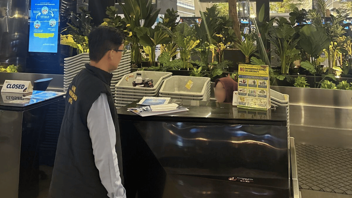 WNA Tiongkok dideportasi karena bekerja ilegal di Indonesia