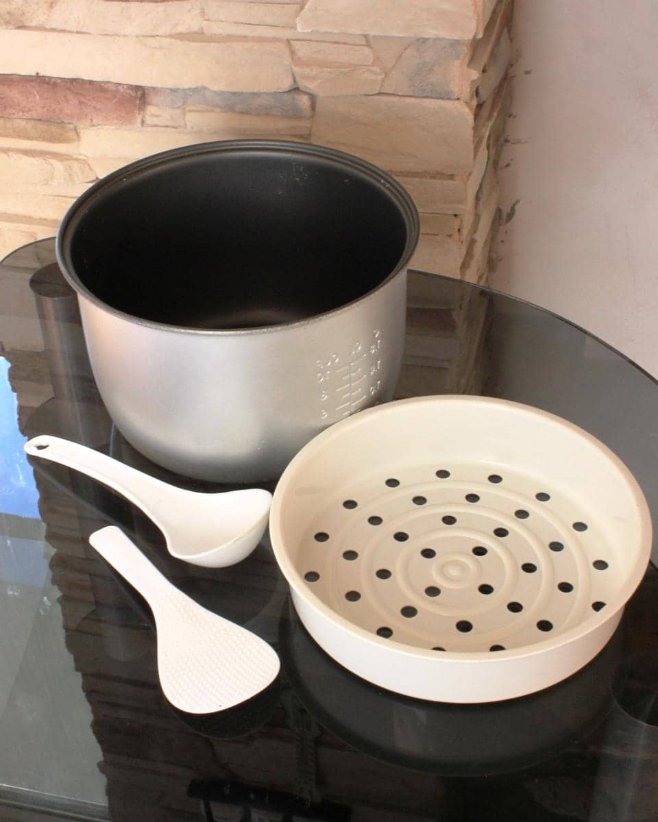 ilustrasi inner pot rice cooker 