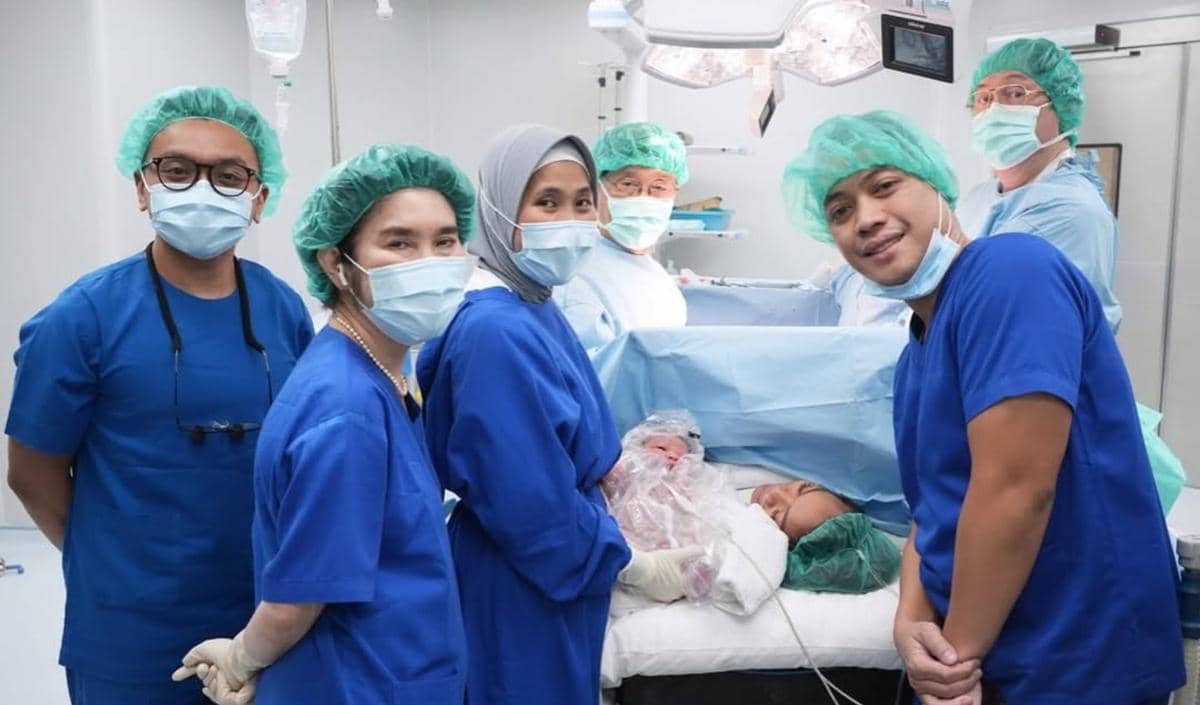 Istri Rasyid Rajasa Melahirkan Anak Pertama (instagram.com/rasyidrajasa)