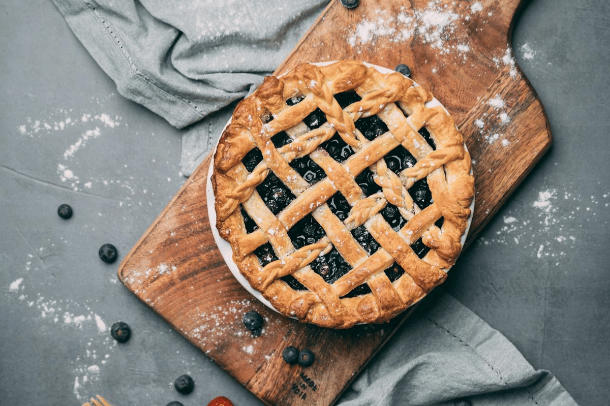 ilustrasi pie menggunakan duck fat pastry