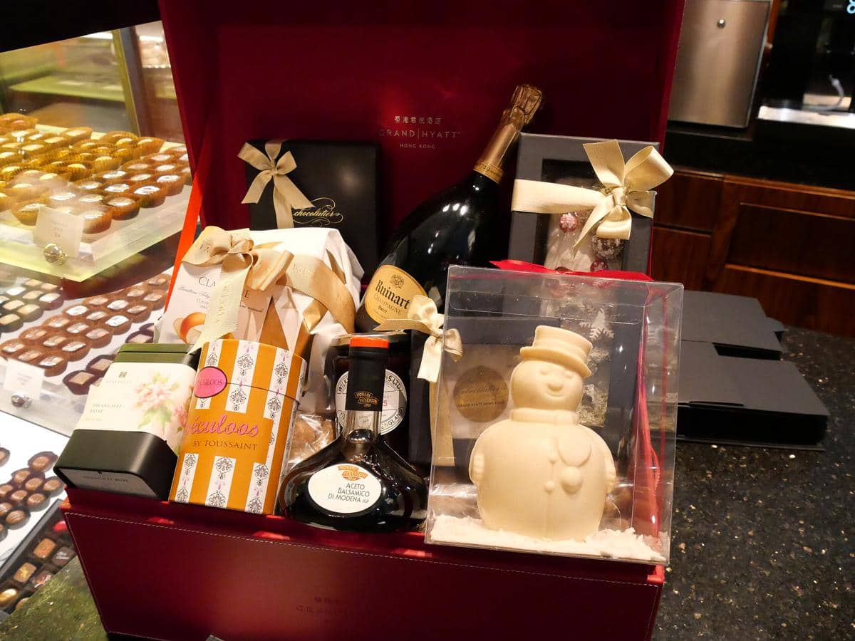 ilustrasi hampers natal yang tahan lama