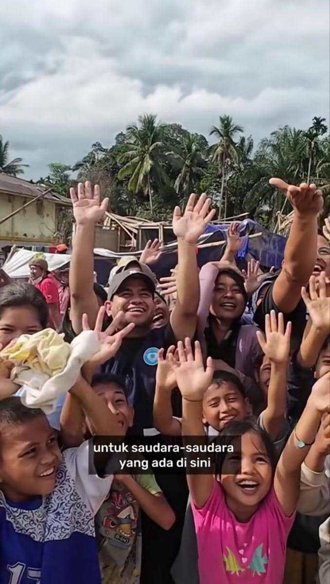 Andien Aisyah dan Fadil Jaidi jadi relawan di Aceh Tamiang