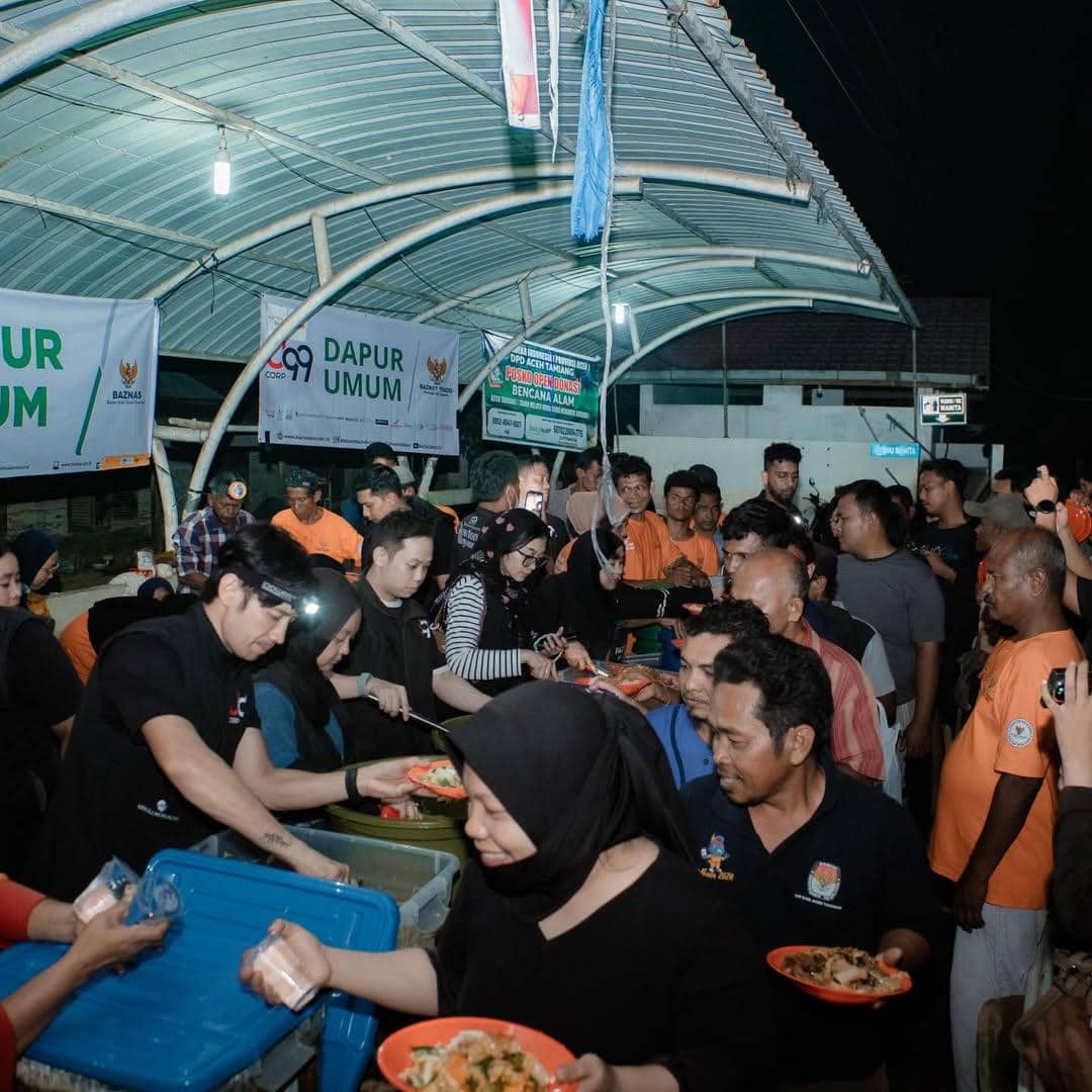 Shandy Purnamasari jadi relawan di Aceh Tamiang