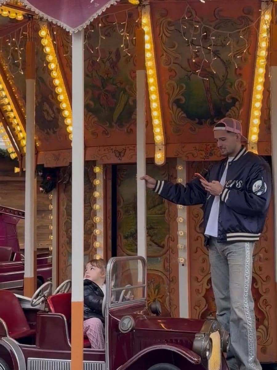 Jennifer Coppen liburan musim dingin di Belanda