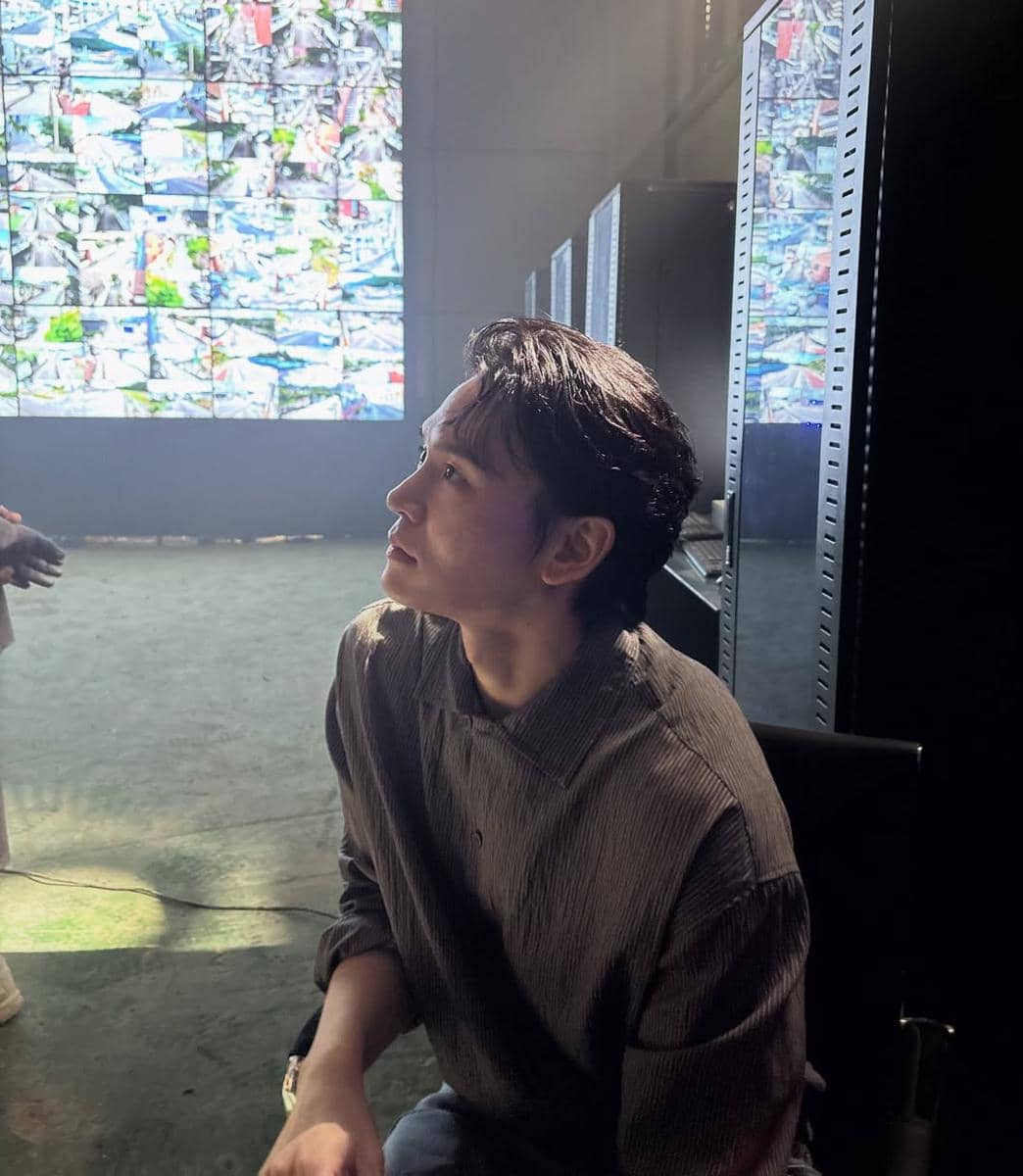 Han Joon Woo di balik drama Heroes Next Door