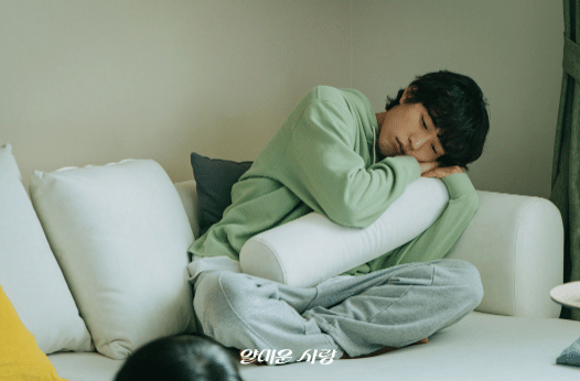 cuplikan drama Nice to Not Meet You