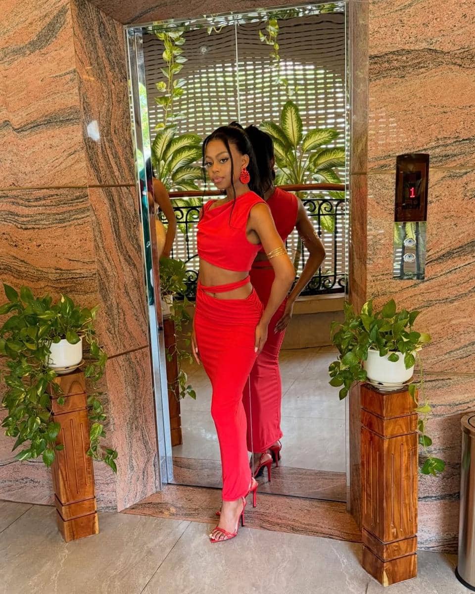 potret Luyanda Nonyane, Miss Charm Afrika Selatan 2025