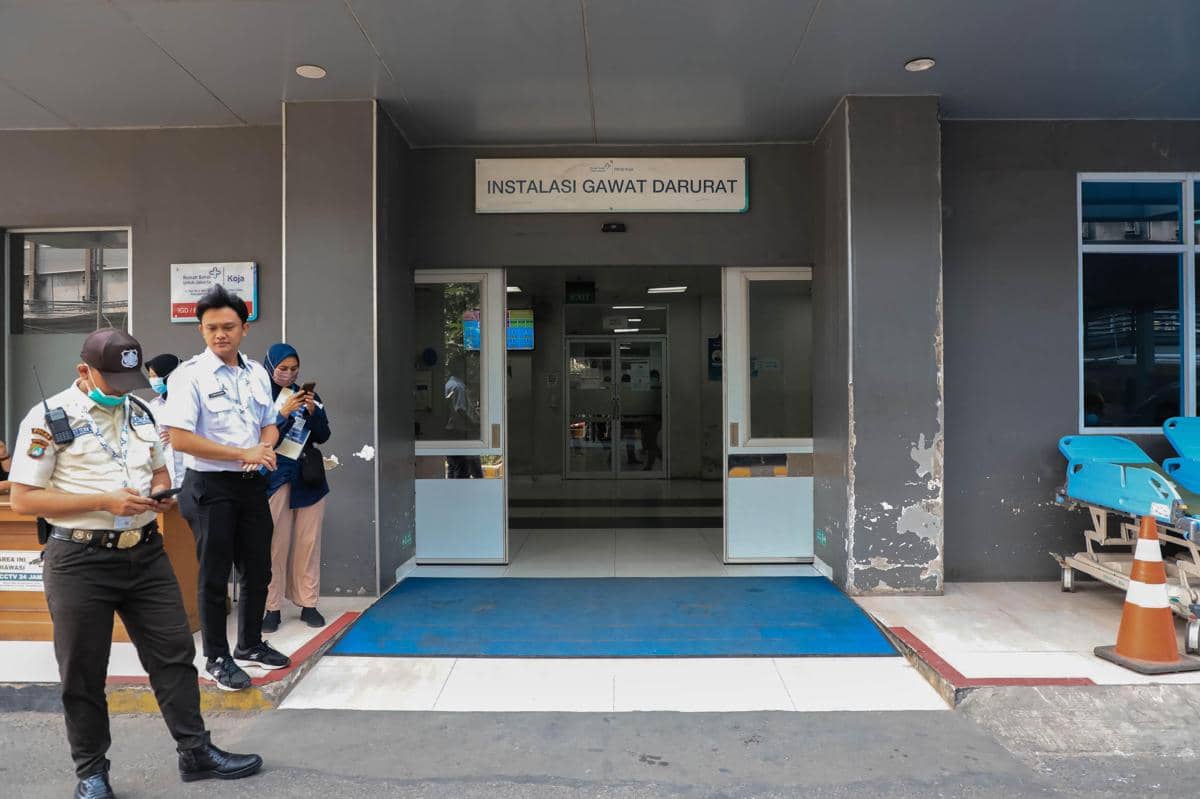 Pramono Anung dan Hendra Hidayat kunjungi Rumah Sakit Umum Daerah RSUD Koja