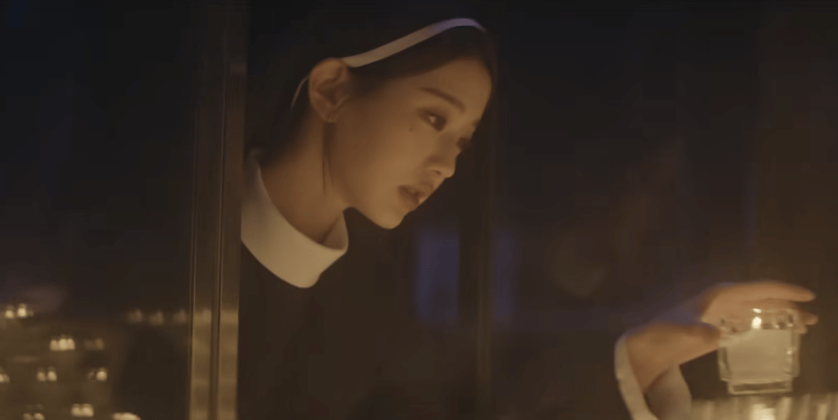 Karina aespa dan Jang Wonyoung IVE jadi suster