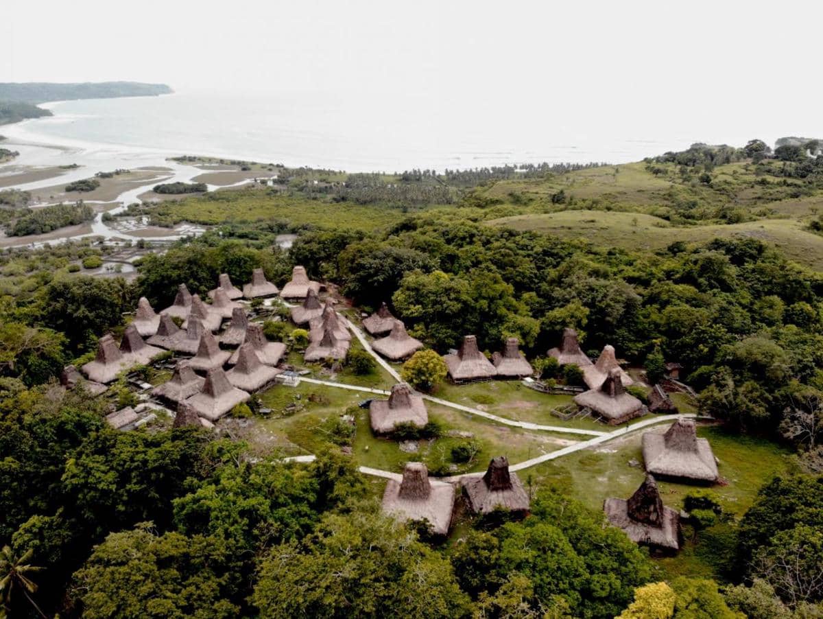 Potret Kampung Adat Waruwora, Nusa Tenggara Timur